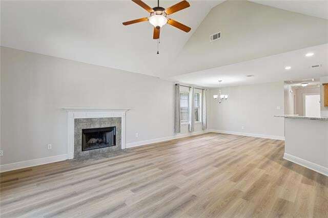 Building Photo - 506 Northshore Ln