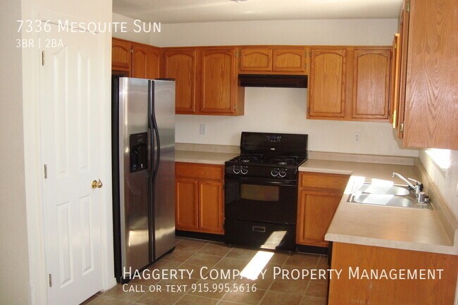 Building Photo - 7336 Mesquite Sun Ln