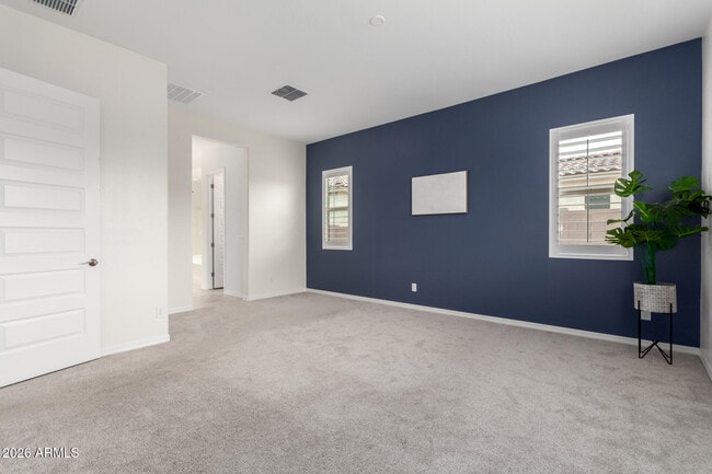 Building Photo - 18453 W Elwood St