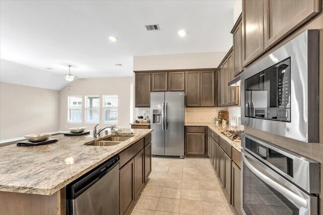 Building Photo - 7036 Terra Ln