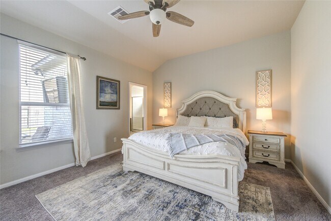 Building Photo - 5439 Rustic Ruby Dr