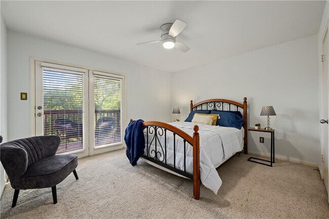 Building Photo - 10108 Talleyran Dr