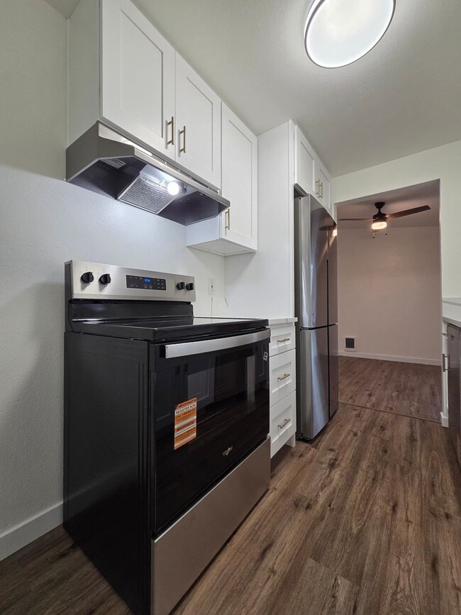 Building Photo - 1106 106th St Ct E