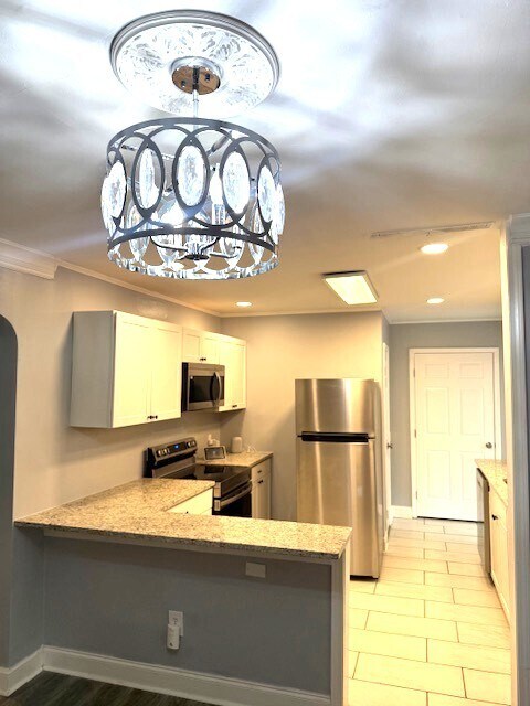 Building Photo - 62 S Century St