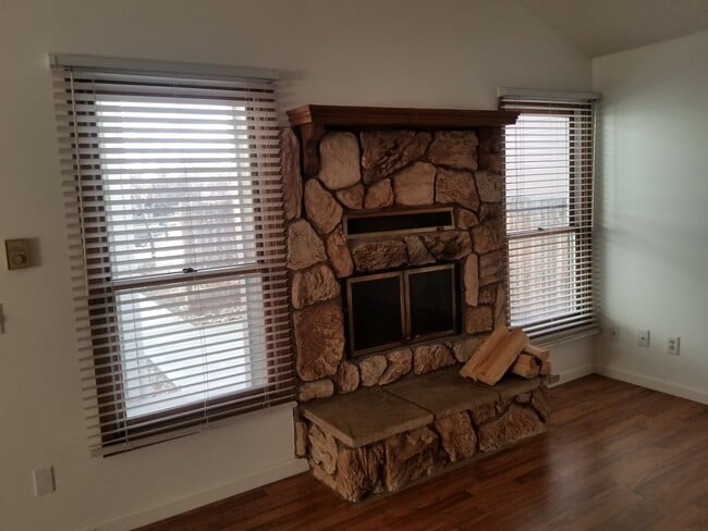 Building Photo - 2836 Troxell Ave