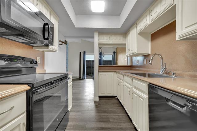 Building Photo - 412 San Bruno Dr