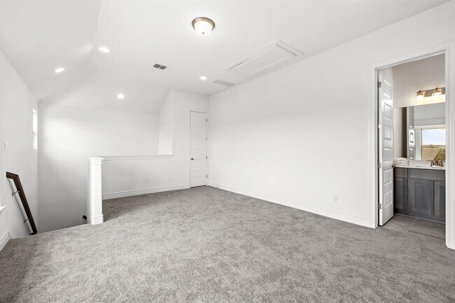 Building Photo - 240 Wellborn Rd
