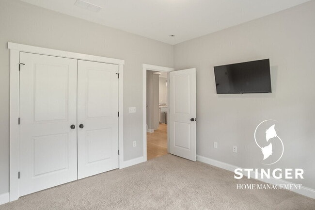 Building Photo - 10 White Ibis Dr