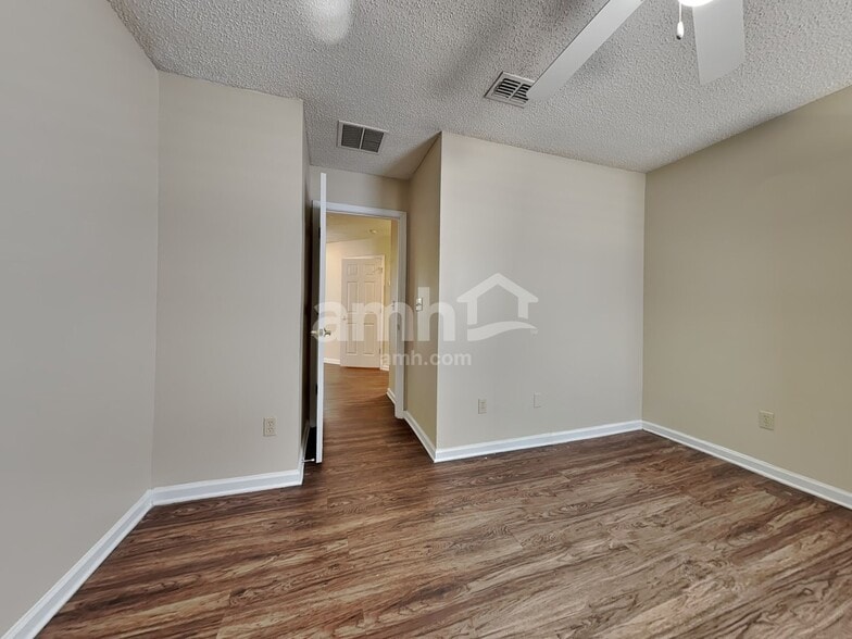 Building Photo - 96033 Sunfish Ln