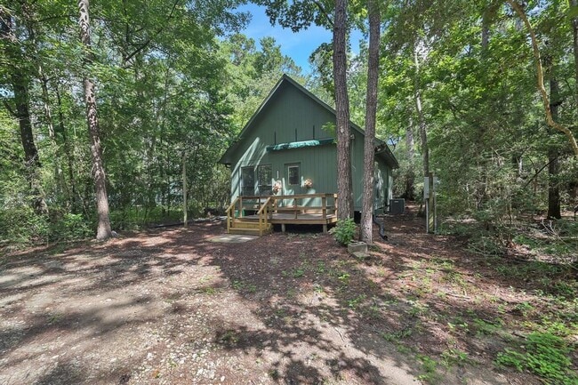 Primary Photo - 6436 Longmire Rd