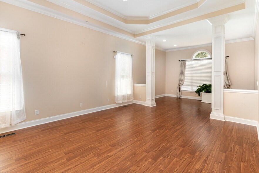 Building Photo - 1428 Wexford Downs Ln