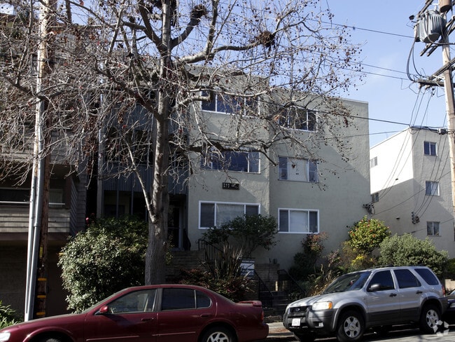 Building Photo - 279 Lee St