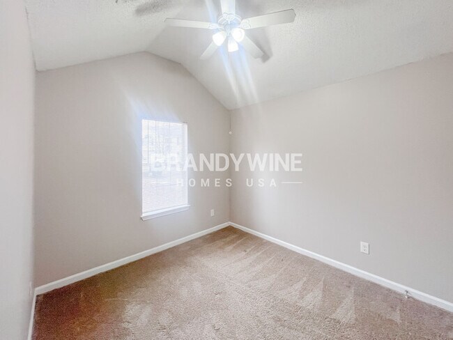 Building Photo - 3521 Waldrop Ridge Ct