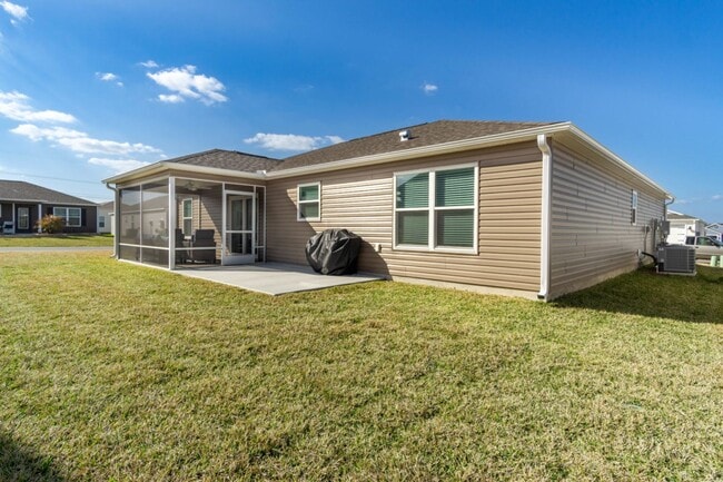 Building Photo - M316 Klamut (VSC-10/%)