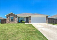 Building Photo - 716 NW 70th Ave