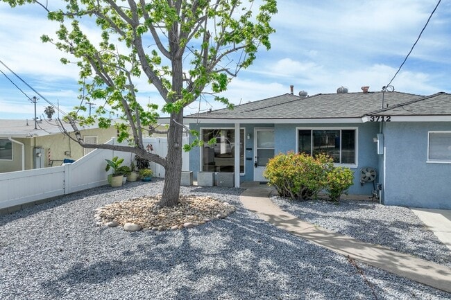 Building Photo - 3712 Odom St