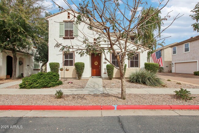 Building Photo - 10220 E Isleta Ave