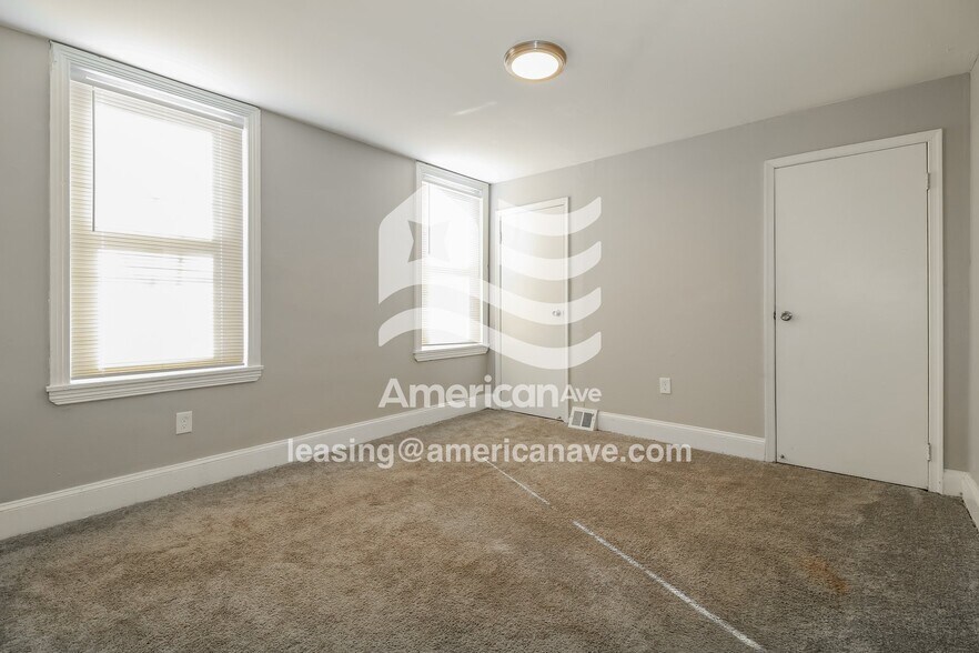 Building Photo - 1629 Dounton St