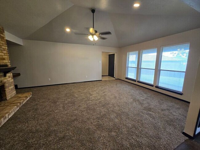 Building Photo - 10327 Bernardin Cir