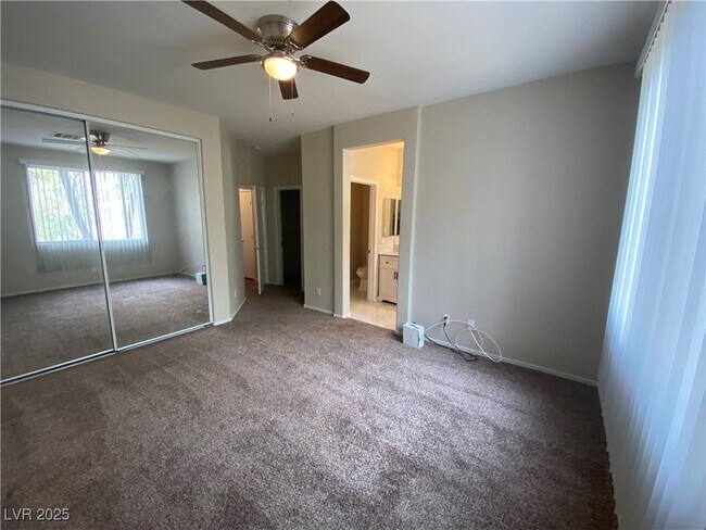 Building Photo - 10636 Lace Vine Arbor Ave
