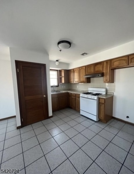 Building Photo - 28 New York Ave