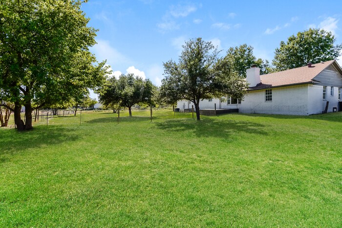 Building Photo - 6767 FM 36