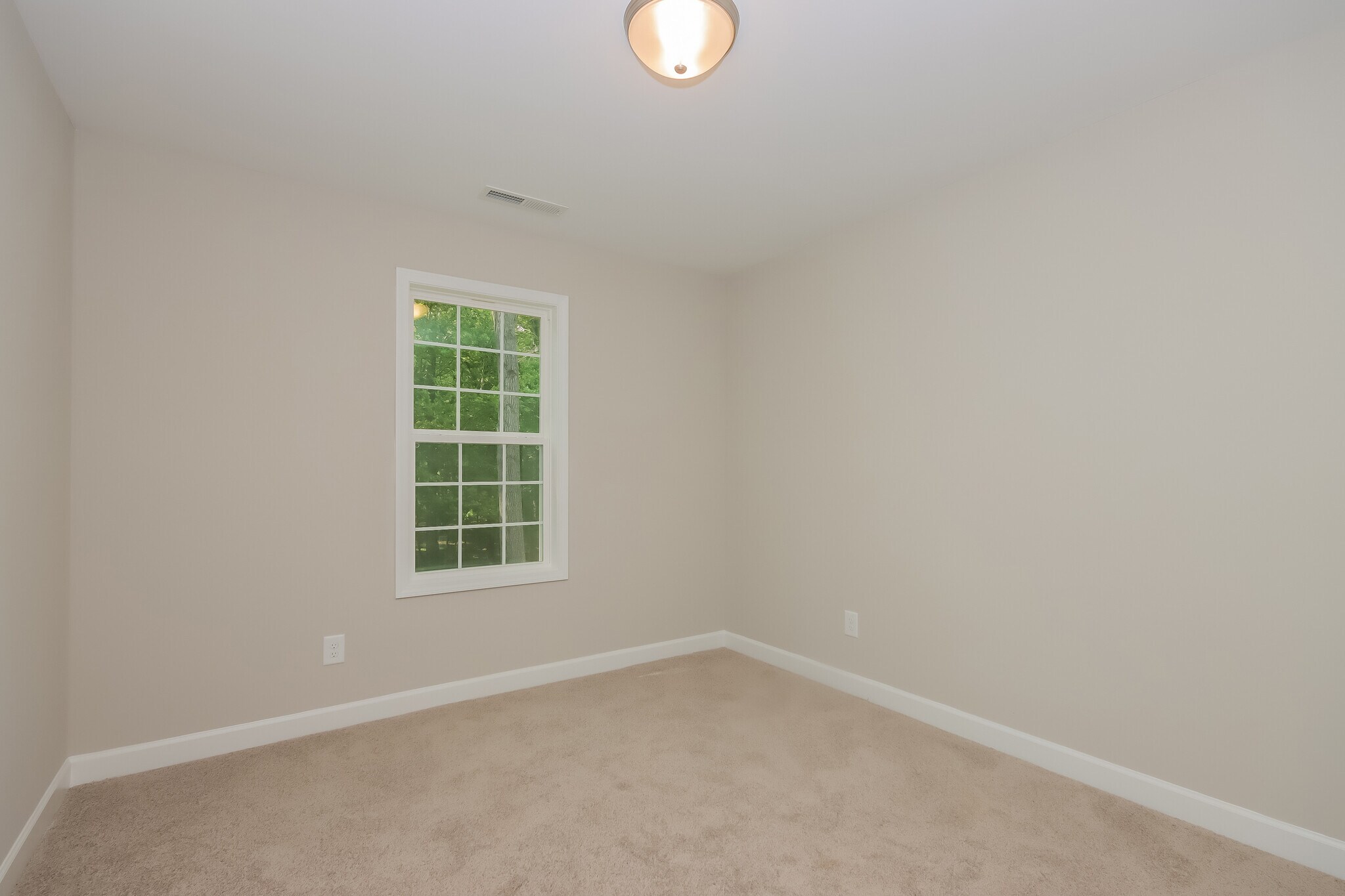 Building Photo - 200 Ashbrook Rd