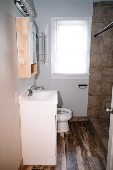 Building Photo - 3725 Spottswood Ave