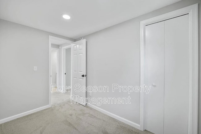 Building Photo - 837 Virginia Ave