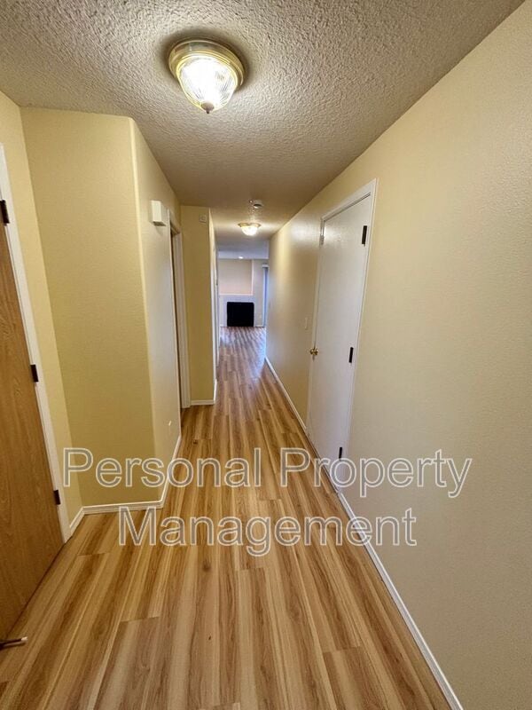 Building Photo - 1414 Brandt Rd