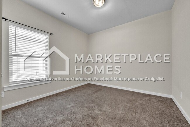 Building Photo - 2154 Ellsworth Loop Rd