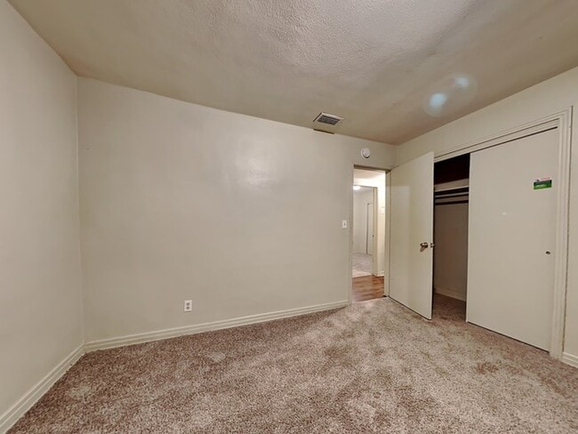 Building Photo - 5131 Dugdale Rd