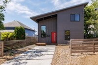 Building Photo - 1XPA2415-102