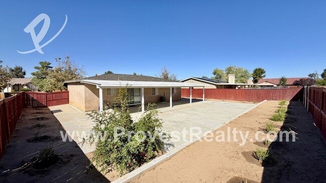 Building Photo - 10677 Joshua St