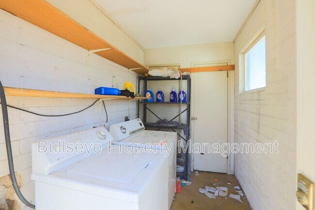 Building Photo - 3308 N 66th St