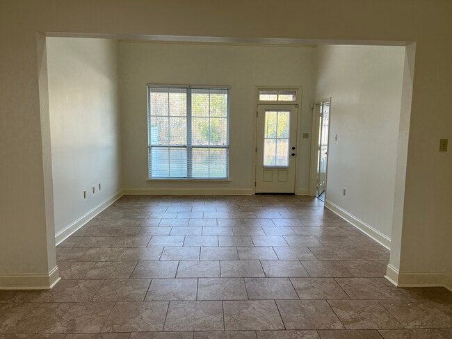 Kitchen Facing Living Room - 37150 Woodgate Ave