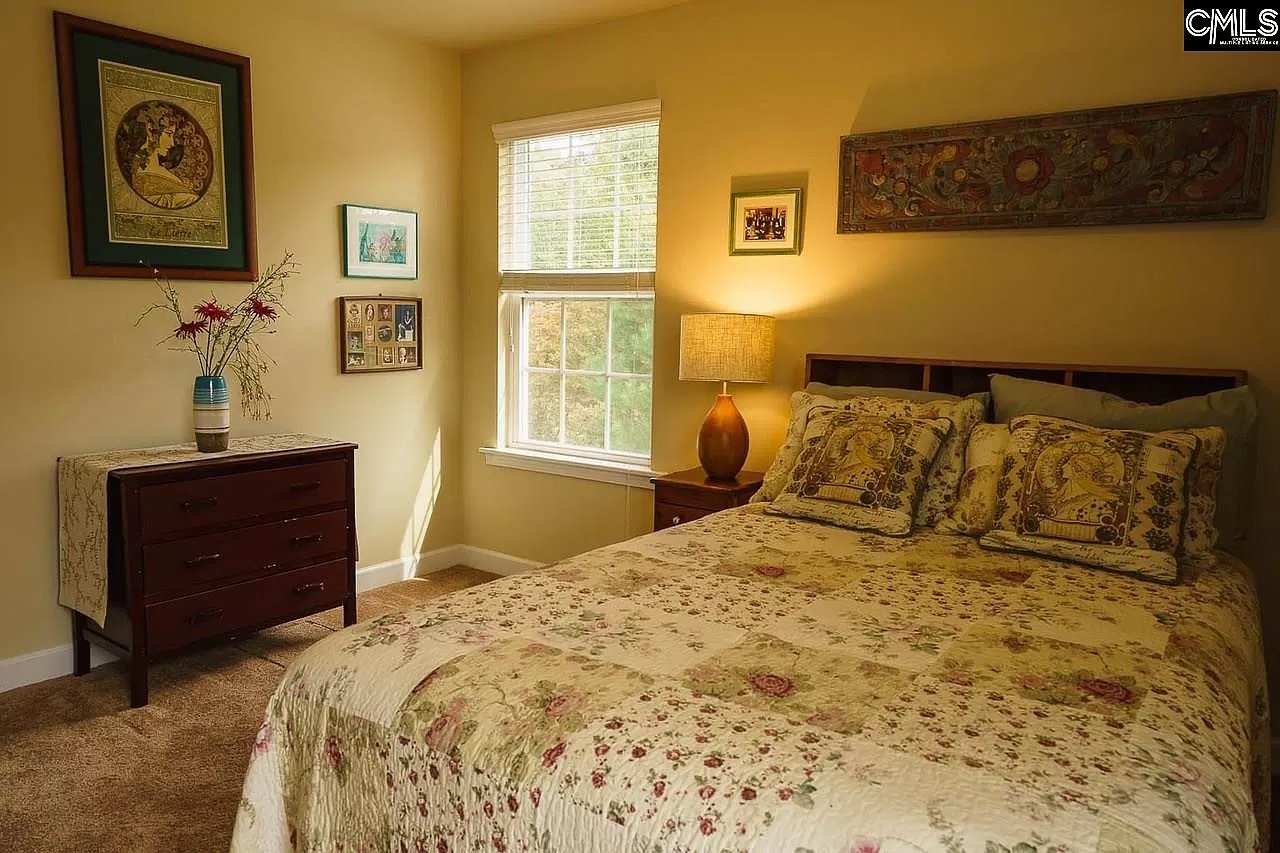 additional bedroom 1 - 309 Kenmore Park Dr