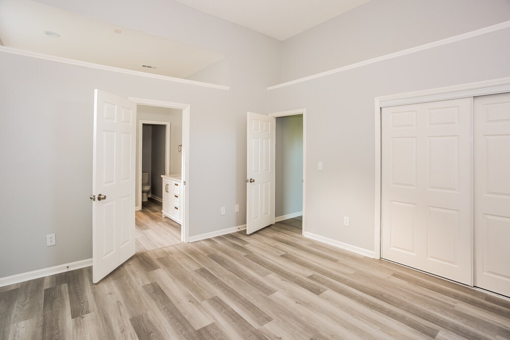 Building Photo - 6115 Sunstone Dr