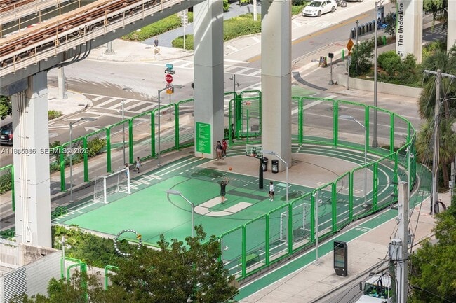 Building Photo - 55 SW 9th St