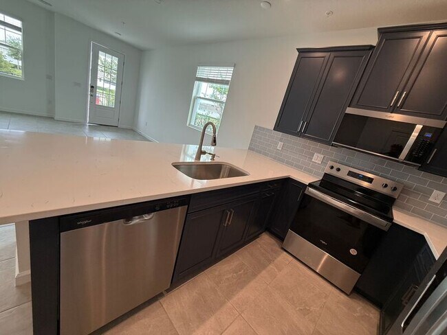 Building Photo - 4196 Sadler Rd
