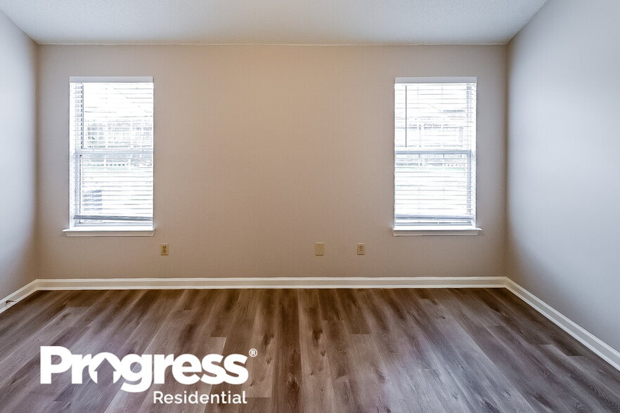 Building Photo - 5869 Steffani Dr