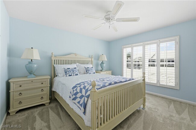 Building Photo - 5899 Chanteclair Dr