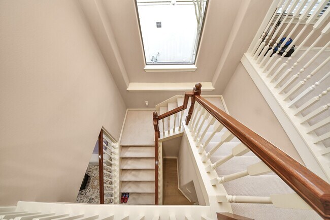 Building Photo - 14454 Summerleaf Ln