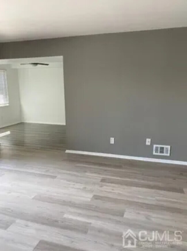 Building Photo - 42 Powderhorn Ct