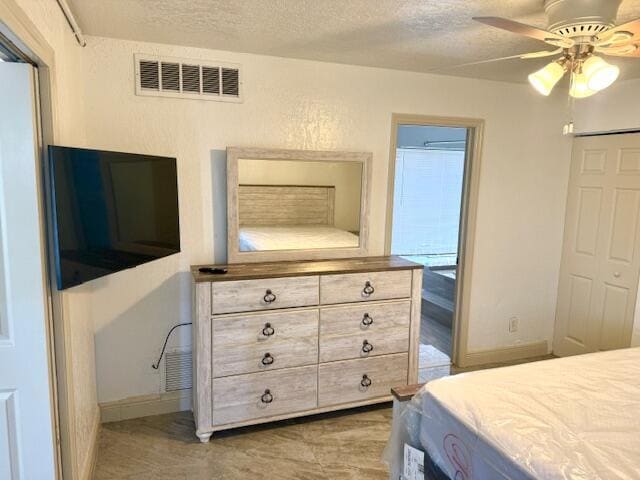 Building Photo - 641 Executive Center Dr