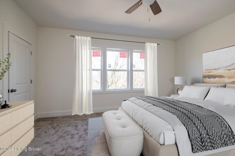 Building Photo - 426 E Oak St