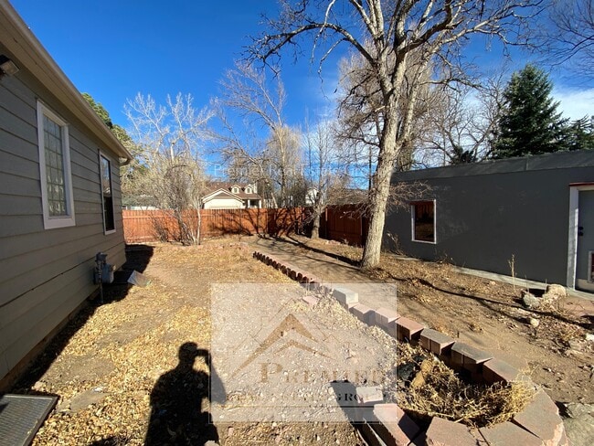 Building Photo - 1 Alsace Way