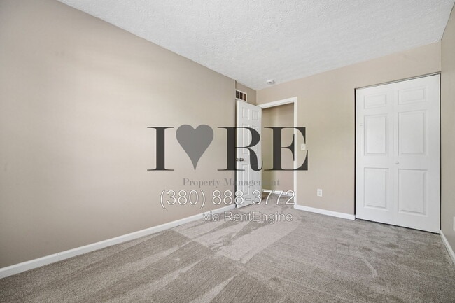Building Photo - 8376 Covered Wagon Ct