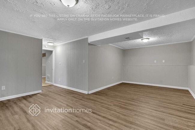 Building Photo - 5225 Sweet Air Ln