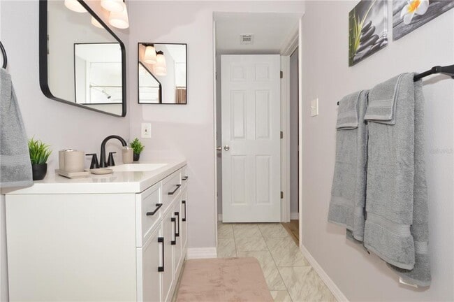 Building Photo - 8653 Fancy Finch Dr